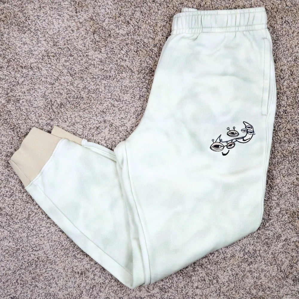 Nike Rattan Sportswear Club Fleece Joggers Mens M Tie Dye Eye Graphic DZ3064-206